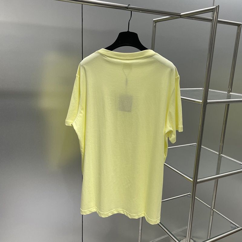 人気急上昇最強コラボ シュプリーム × バーバリー ボックスロゴTシャツ 偽物 She85649